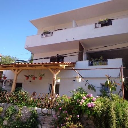 Ana Tudor Apartments Hvar Town Buitenkant foto