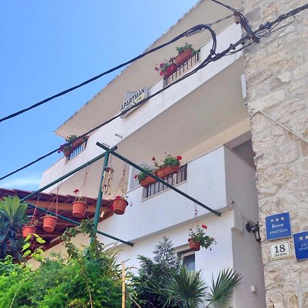 Ana Tudor Apartments Hvar Town Buitenkant foto