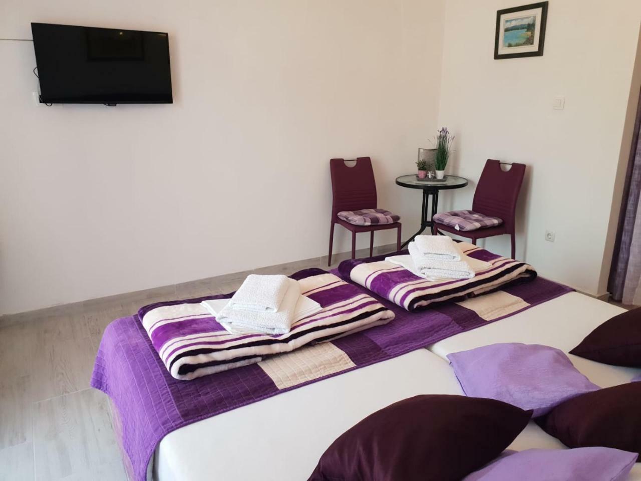 Ana Tudor Apartments Hvar Town Buitenkant foto